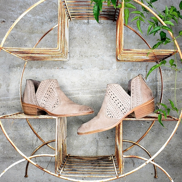 Vince Camuto Shoes - Vince Camuto Suede Perforated Cutout Booties Sz 40